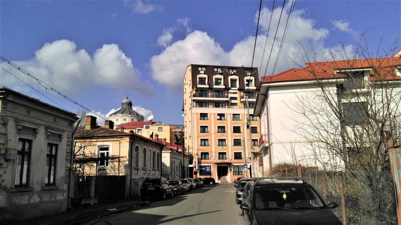 City Center Premium Apartments Bukarest Eksteriør billede