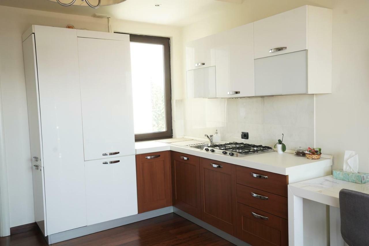 City Center Premium Apartments Bukarest Eksteriør billede